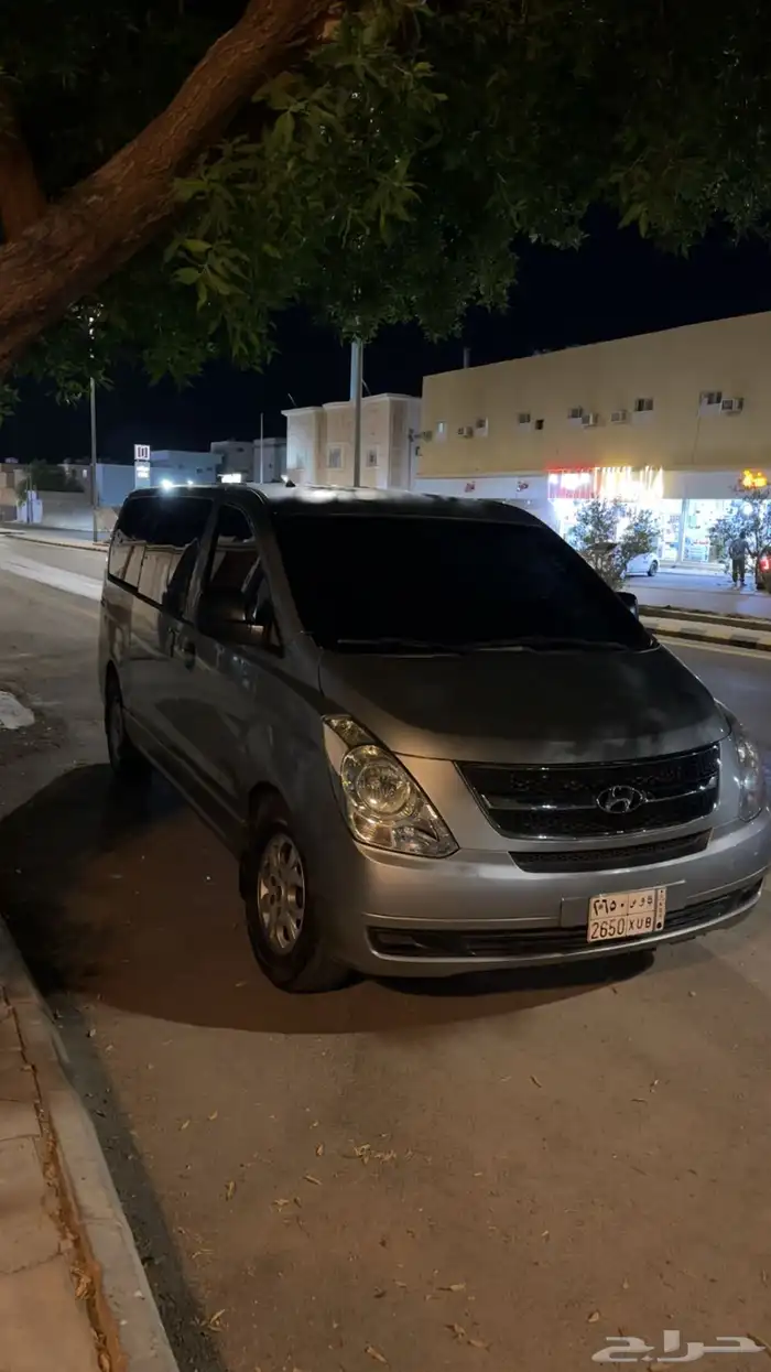 باص هونداي H1 2013 4