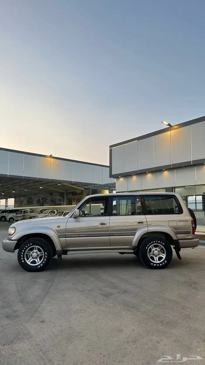 لاند كلوزر 4