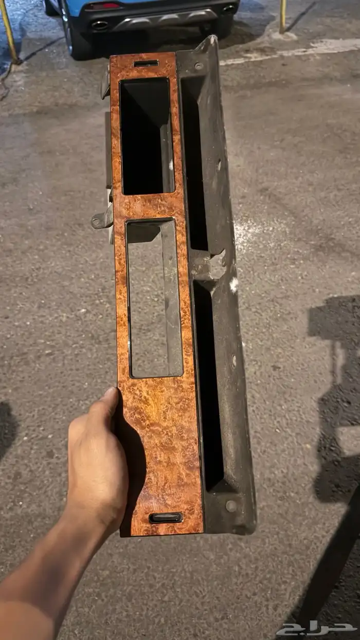 قطع لكزس 400 7