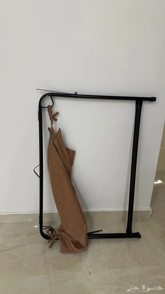 اغراض مواليد سرير جيزاني وسرير كهربائي هزاز 1