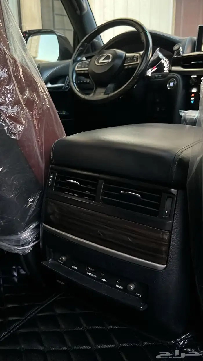 لكزس 570 S موديل 2019 32
