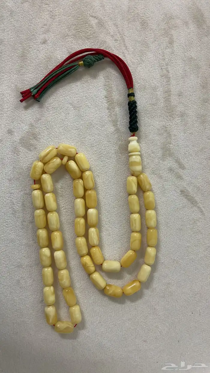 مسباح كهرمان طبيعي ماخذ لون ( شبه قديم ) 0