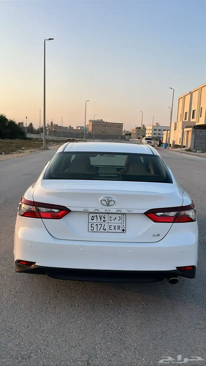 كامري 2023 ابيض استاندر 1