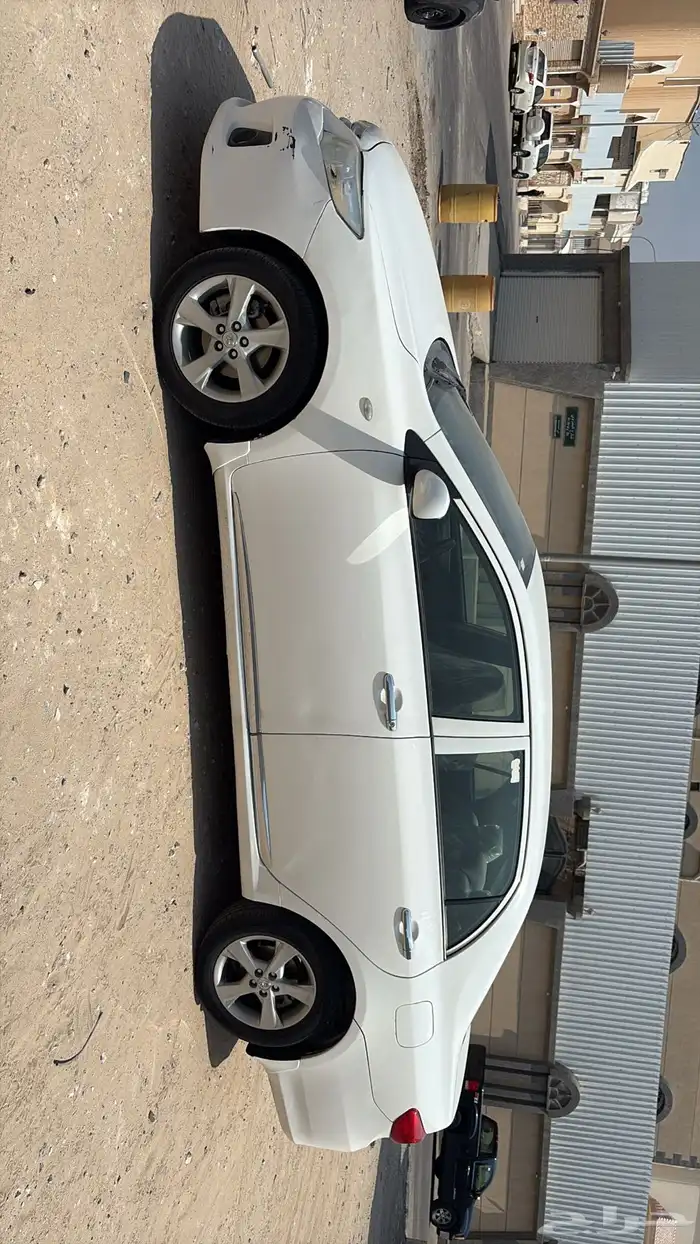 للبيع كورولا 2012 1