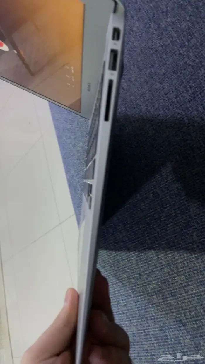 ماك بوك mac book 4