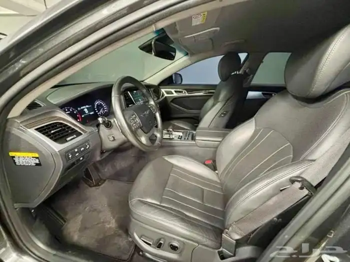جنسس G80 ديزل 2019 عداد 92 الف بحاله الوكالة 31