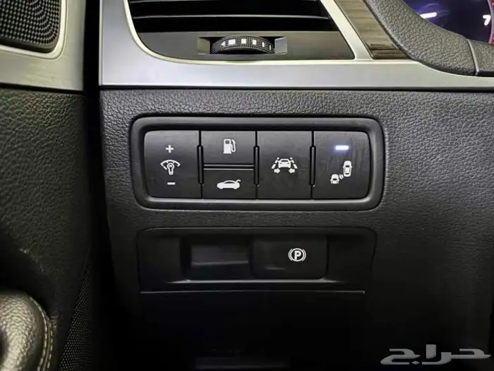 جنسس G80 ديزل 2019 عداد 92 الف بحاله الوكالة 9