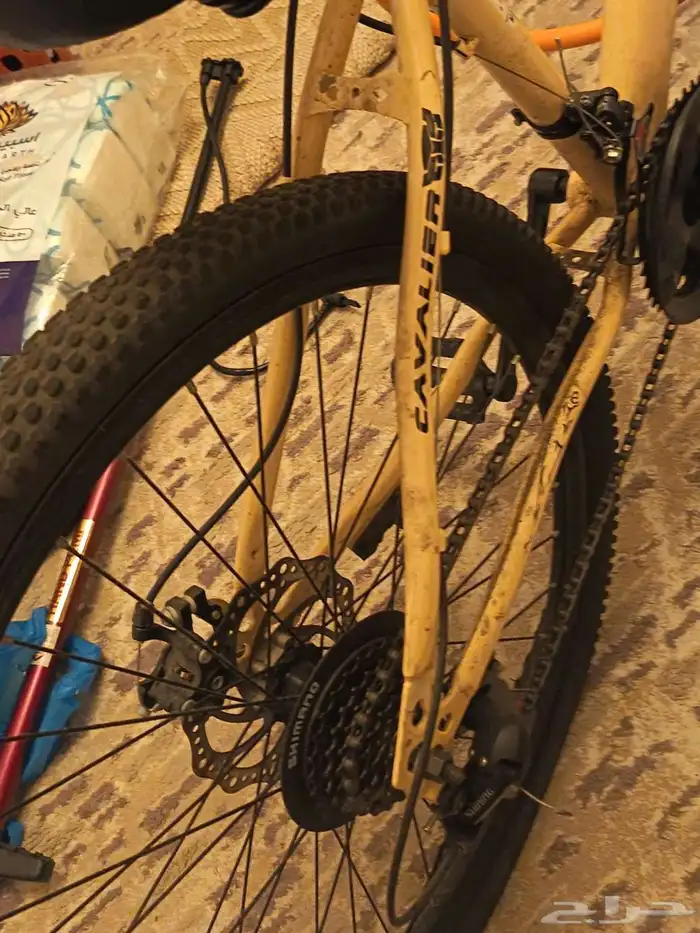 دراجه على السوم تحتاج كفرين وفرامل ودعاسه 0