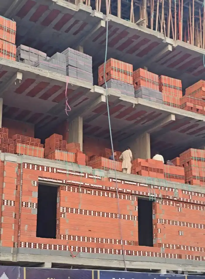 شقق تمليك 4 غرف تحت التشطيب بسعر 449 الف حي النزهه 2