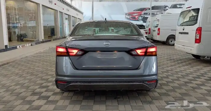 نيسان التيما استاندر 2025 ايجار منتهي بالتمليك  كاش 9