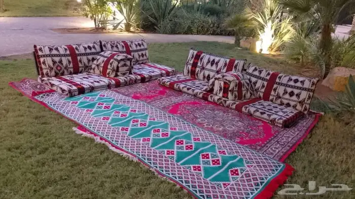 تاجير كنب تاجير جلسات شعبيه تاجير كراسي طاولات سماعات الاب ا 7