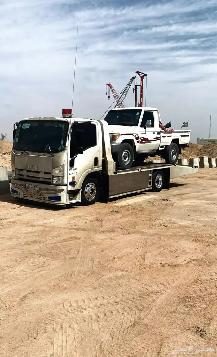 سطحه ضباء لتحميل السيارة المصدومة والسليمه 0