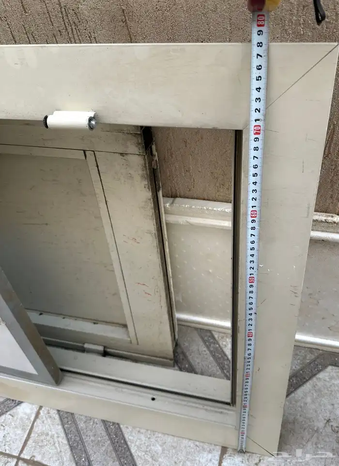 باب المنيوم مع الحلق مستعمل 3