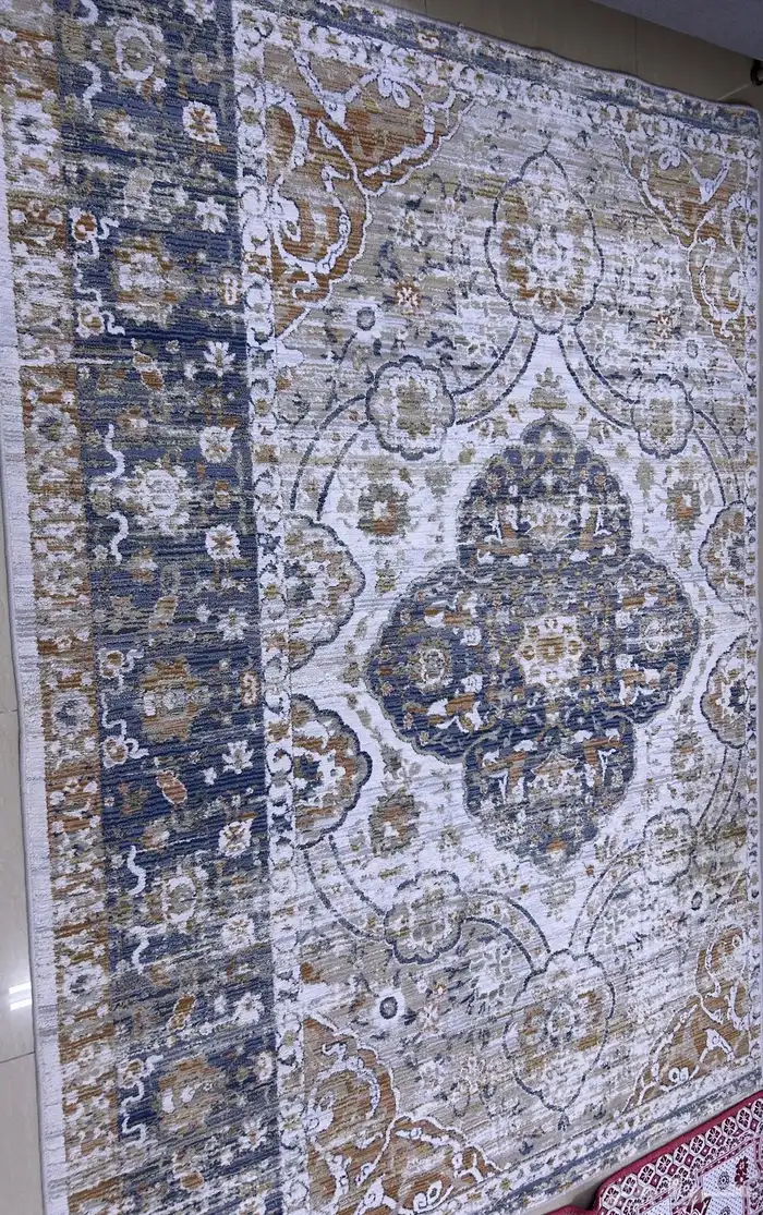 كنب ايكيا وغطاءاضافي وسجاد ومكنسة تنيكوكنس ومسح لاسلكية 15