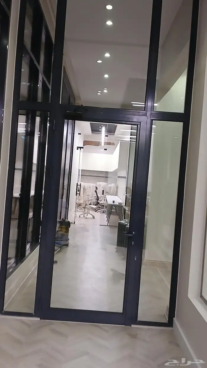 زجاج سكريت 7