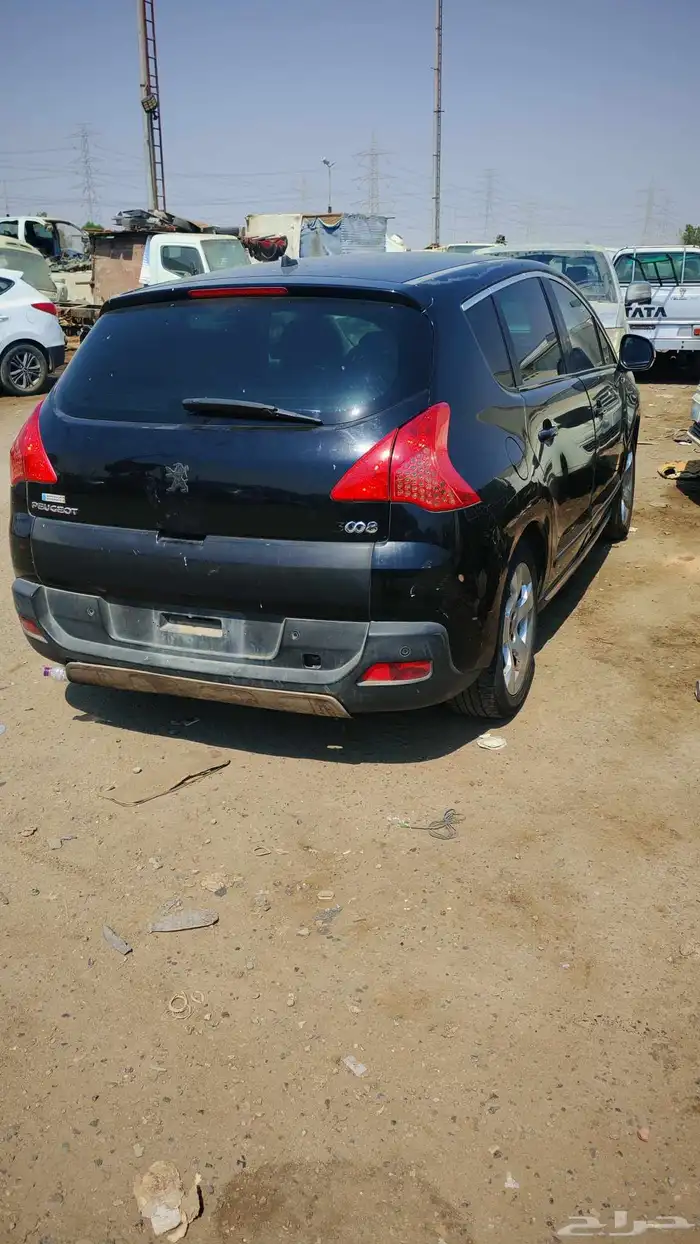 يوجد لدينا قطع غيار سيارة بيجو 3008 موديل 2012 تشليح الحمدين 0