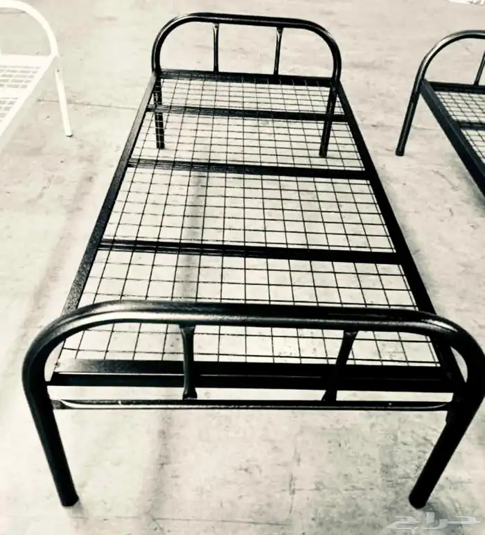 غرفة نوم كاملة  أثاث منزلي  سرير ودولاب وبطانيات 13