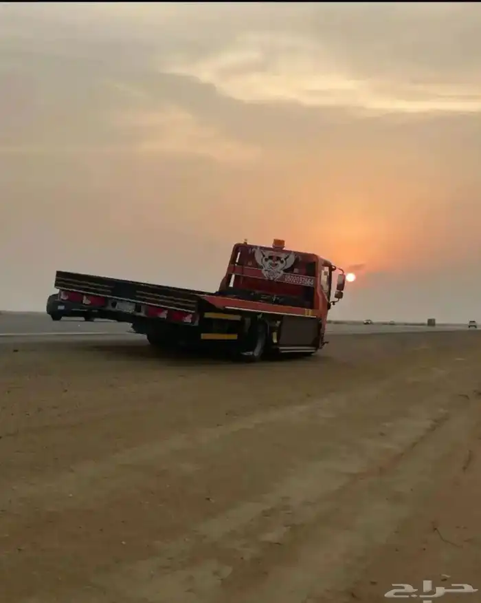 سطحه هيدروليك عجلات ابها صناعيه ابها 0