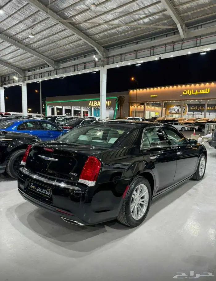 كرايزلر 2022 C300 3
