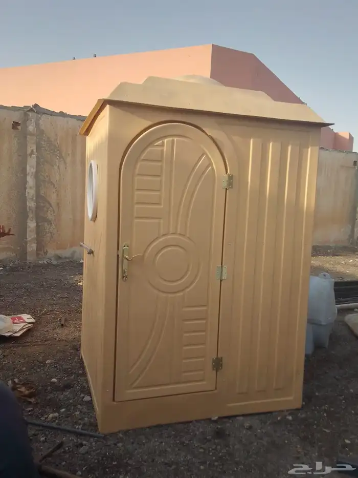 دورات مياه فايبر كلاس متنقلة 10