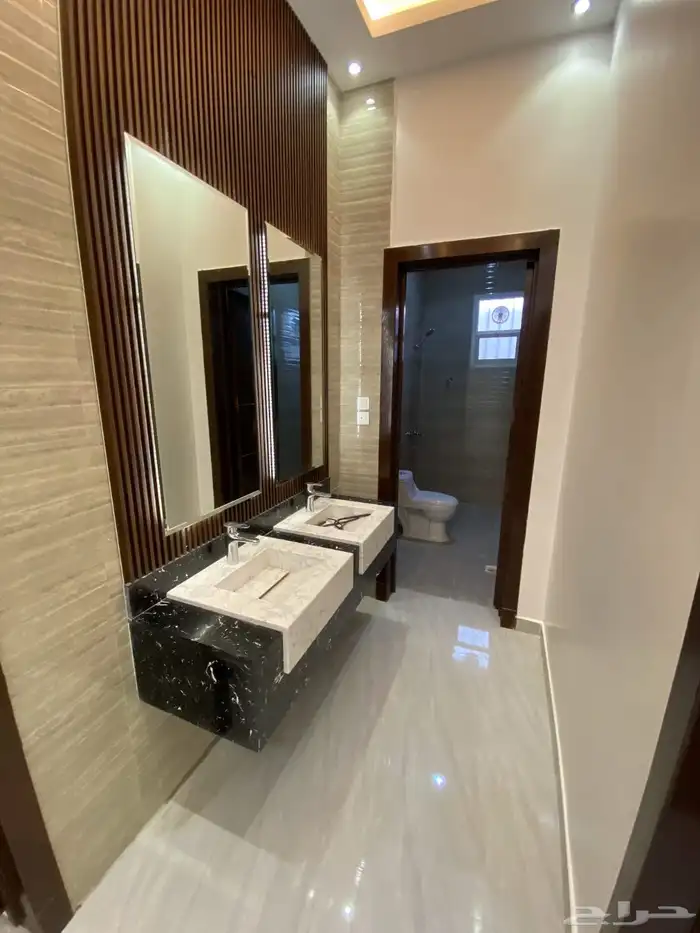 للايجار فيلا في حي البيان 1