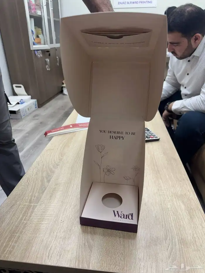 مطبعة طباعة بوكسات واكياس واكواب مع التصميم حسب الطلب 9