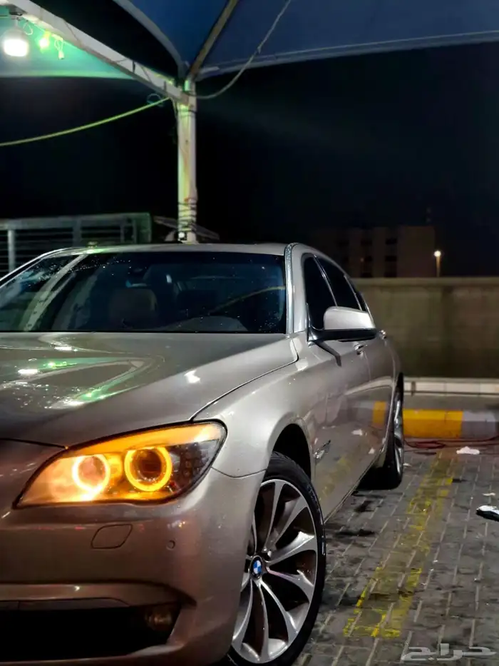 بي ام دبليو BMW730 8