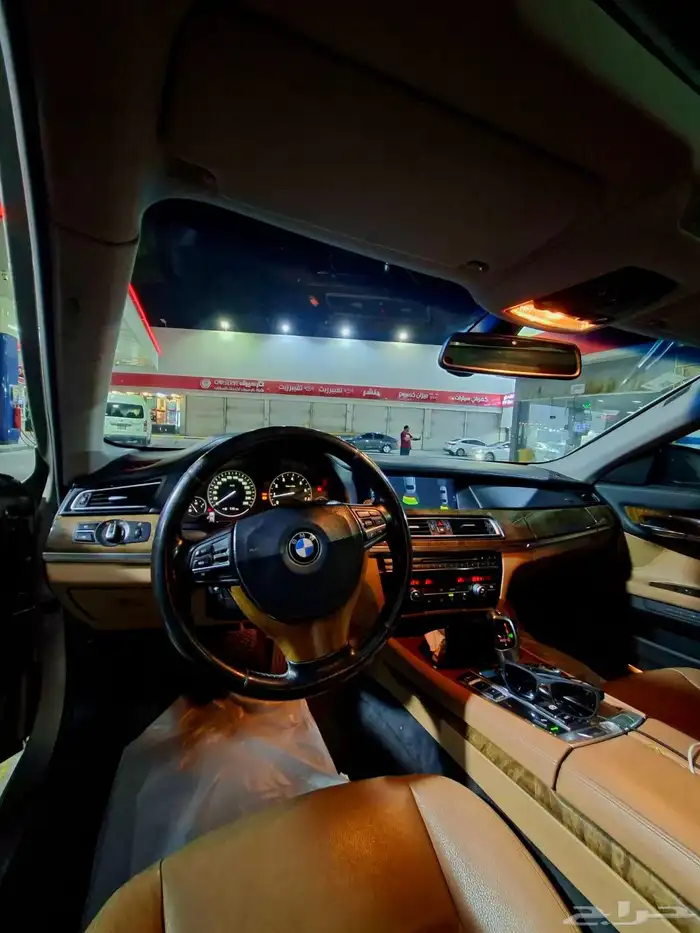 بي ام دبليو BMW730 3