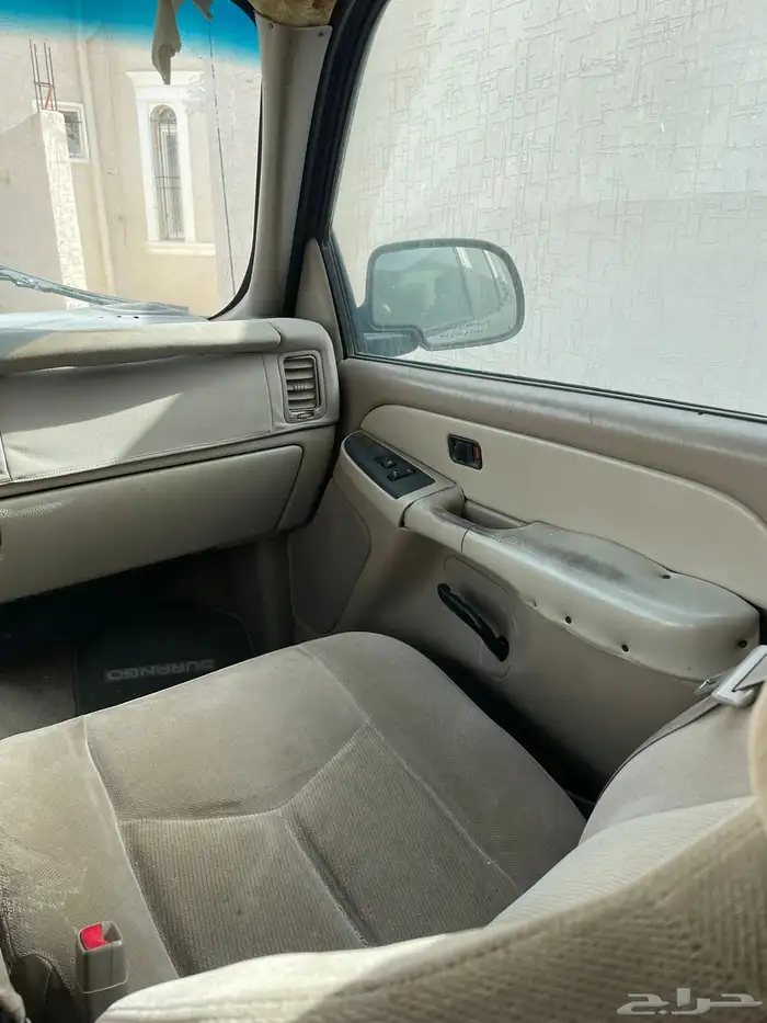 يوكن 2003 بدى نضيف بدون رش محركاته طيبه 5