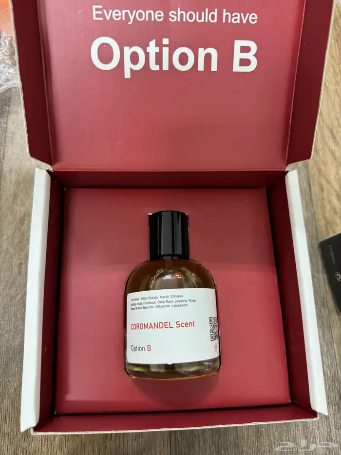عطور للبيع نسائي ورجالي جديد غير مستعمل 4