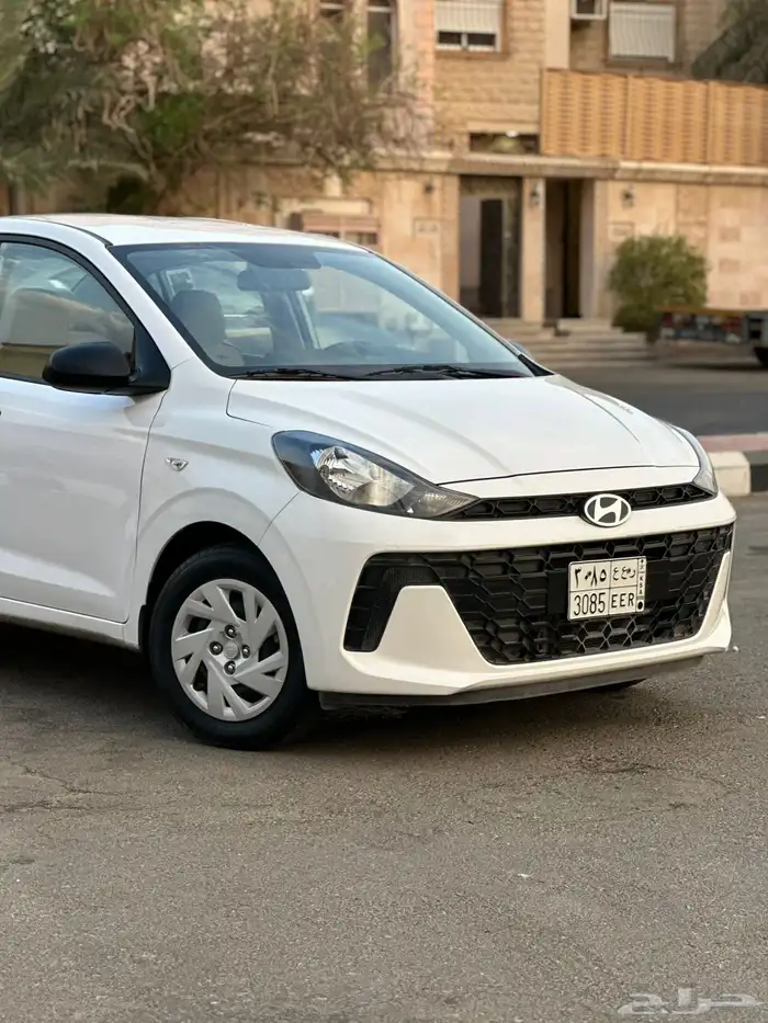 هونداي i10 موديل 2024 السعر 35000 الف 9