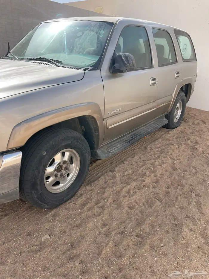 يوكن 2003 بدى نضيف بدون رش محركاته طيبه 4