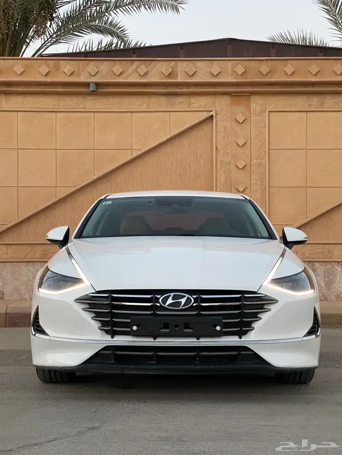 سوناتا 2020 نص فل ( بطاقه جمرك 2000cc) 1