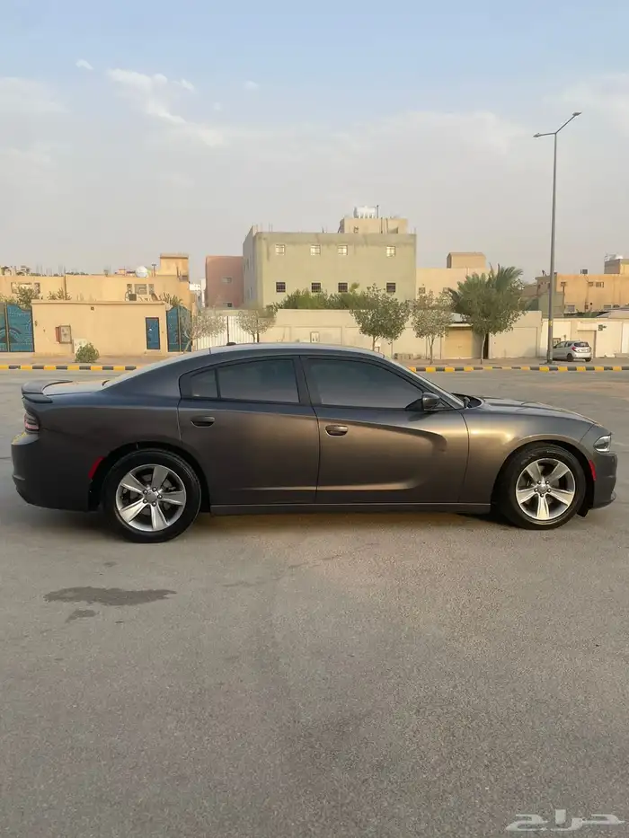 للبيع دودج تشارج 2017 5