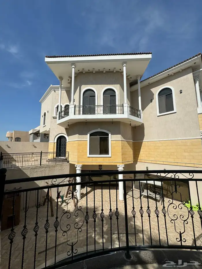 للبيع فيلا بالدمام حي النهضه 2