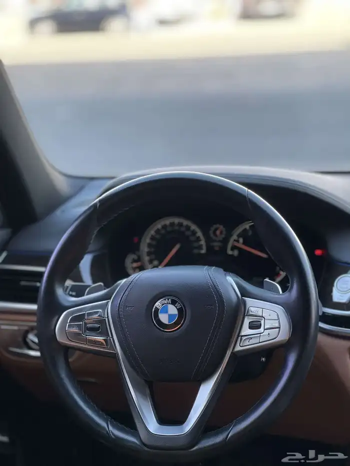 بي ام دبليو 740il 2019 7