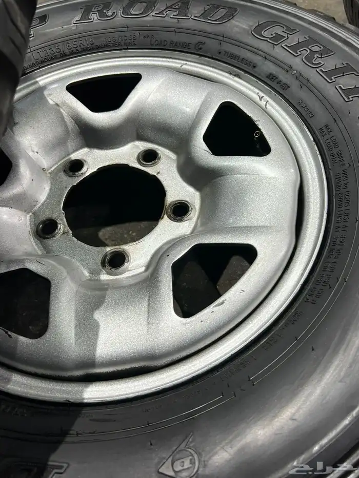 جنرط ديازل جيب لاند صيني مع كفرات دنلوب 235.85.16 ت22 8