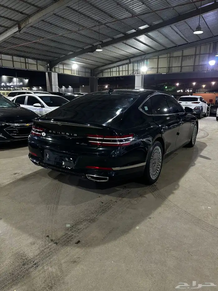 هيونداي جنيسيس اسود 2021 بنزين بطاقة جمركية وارد كوريا 4