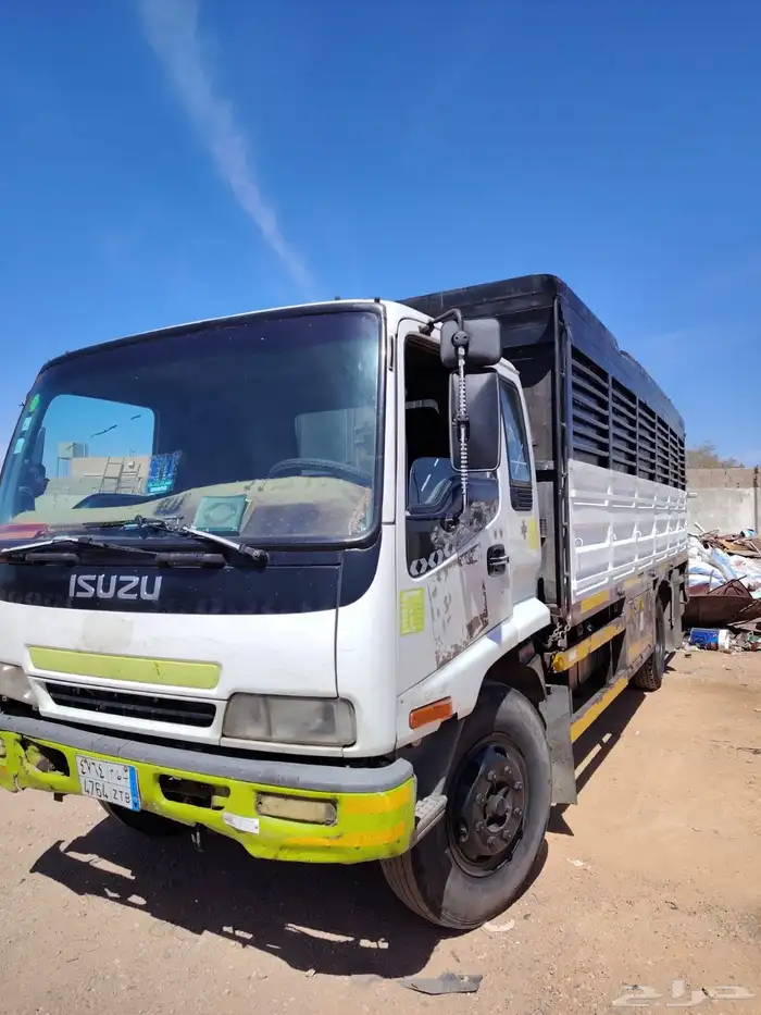 isuzu 2010 3