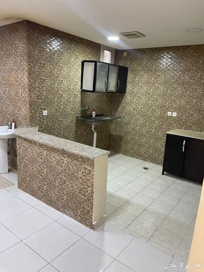 للإيجار استراحه حي السلمان 3