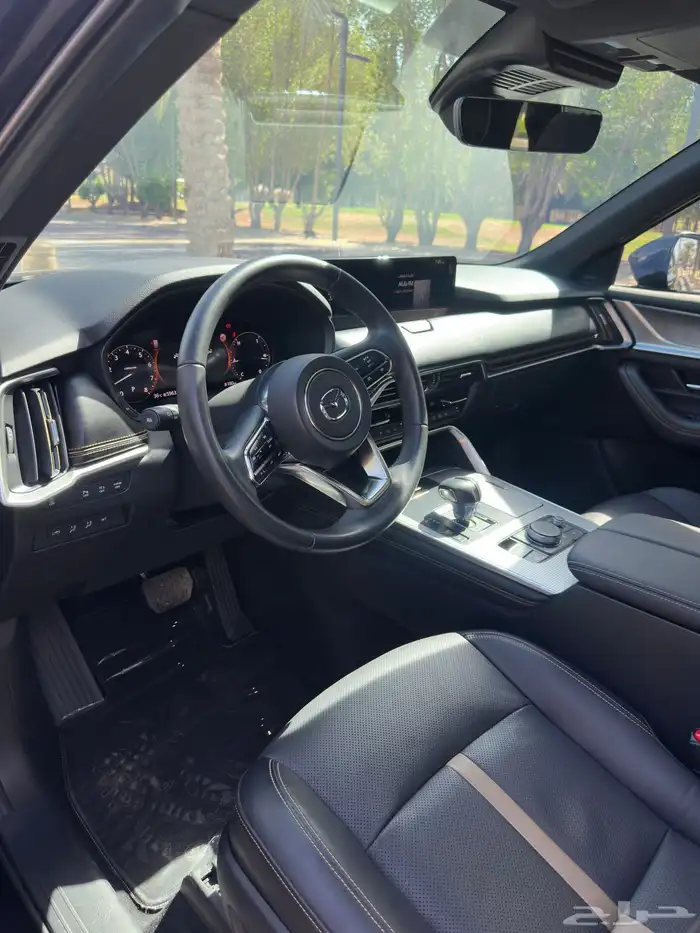 مازدا cx90 نص فل اسود2025 4