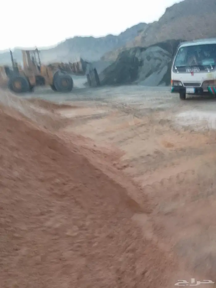 توريد جميع أنواع البطحه والاسمنت والعتب والبلك 2