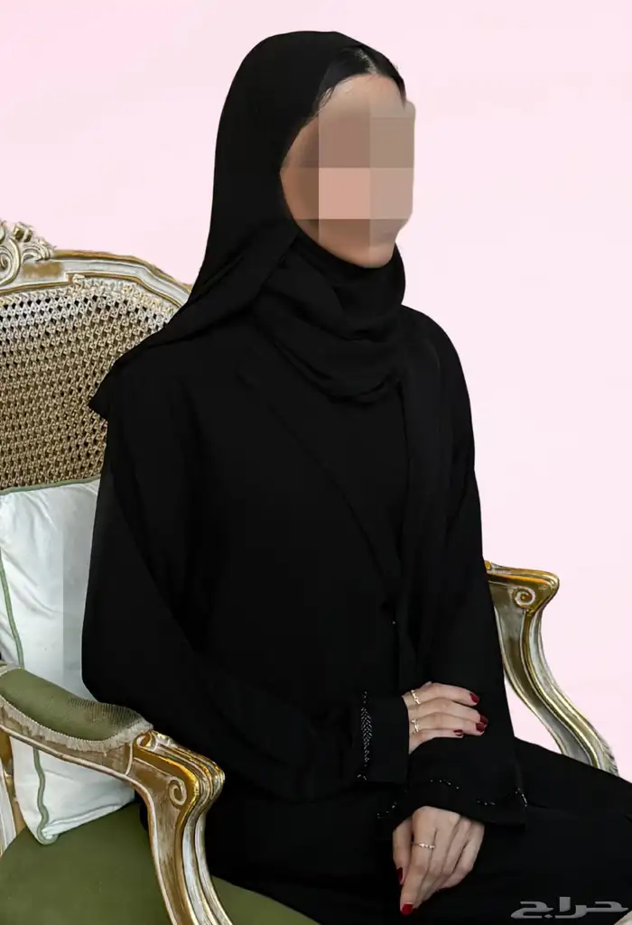 متجر متخصص في بيع العبايات والأزياء 4