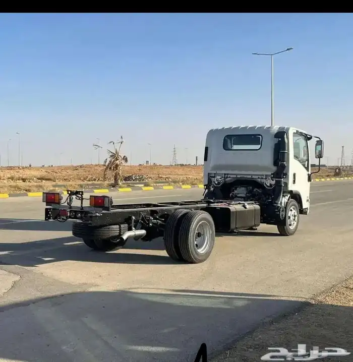 ايسوزو ديانا 4طن شاص طويل 2