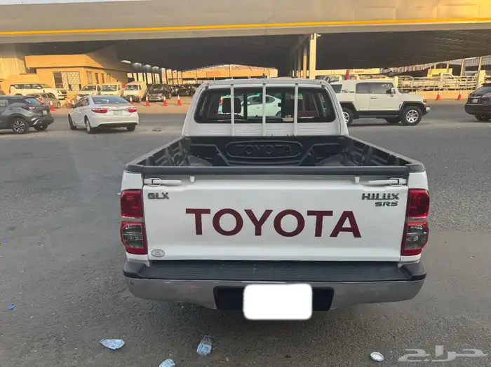 تويوتا هايلكس 2012 GLX 3