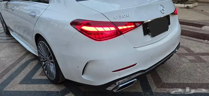 للبيع مرسيدسc300 10
