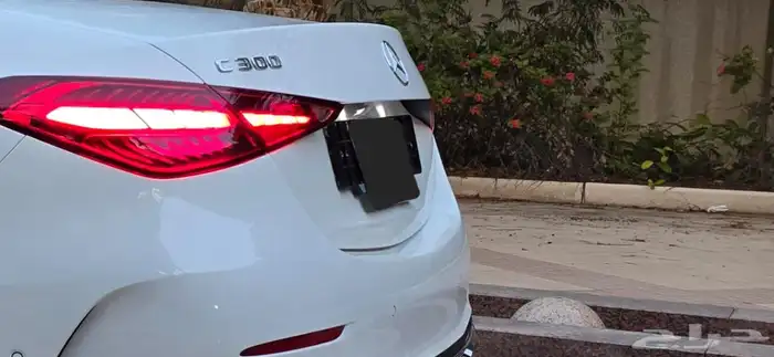 للبيع مرسيدسc300 5