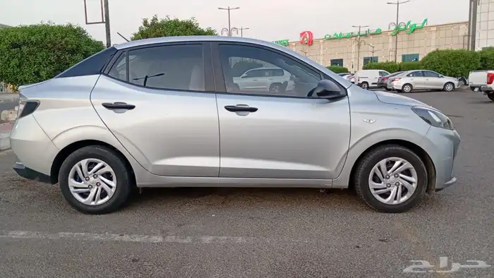 i10 2