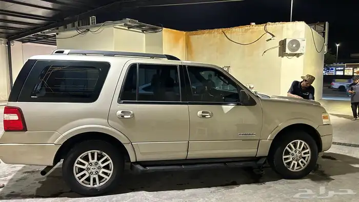 فورد اكسبدشن 2008 3