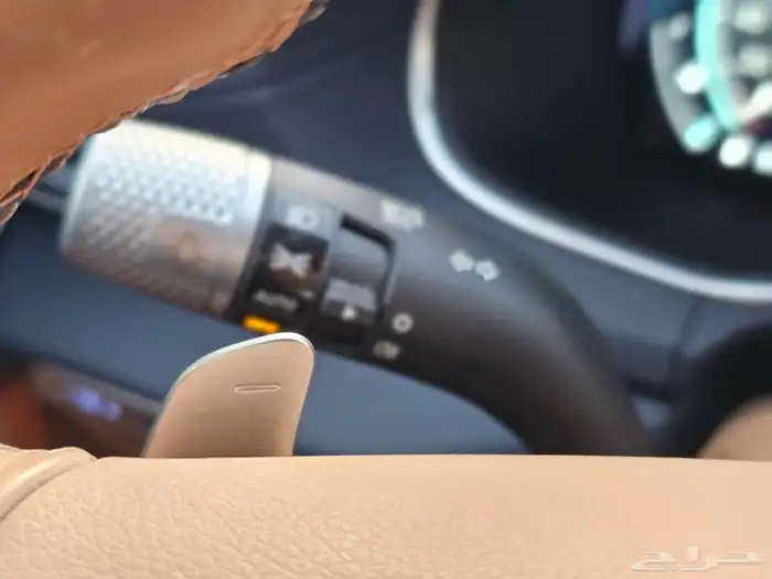 جنسس GV80 رويال موديل 2023 بحالة الوكالة 15